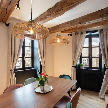アパート Luxury Two-bedroom